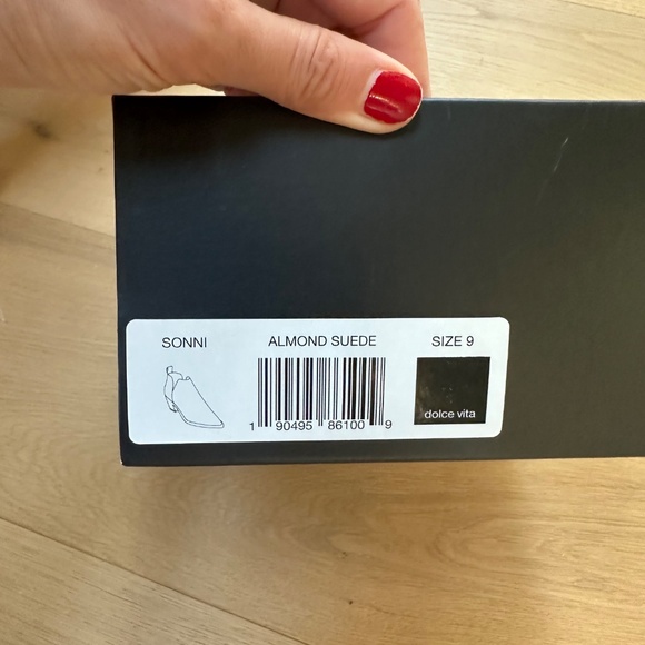 dolce vita almond booties (excellent condition) - Picture 6 of 6